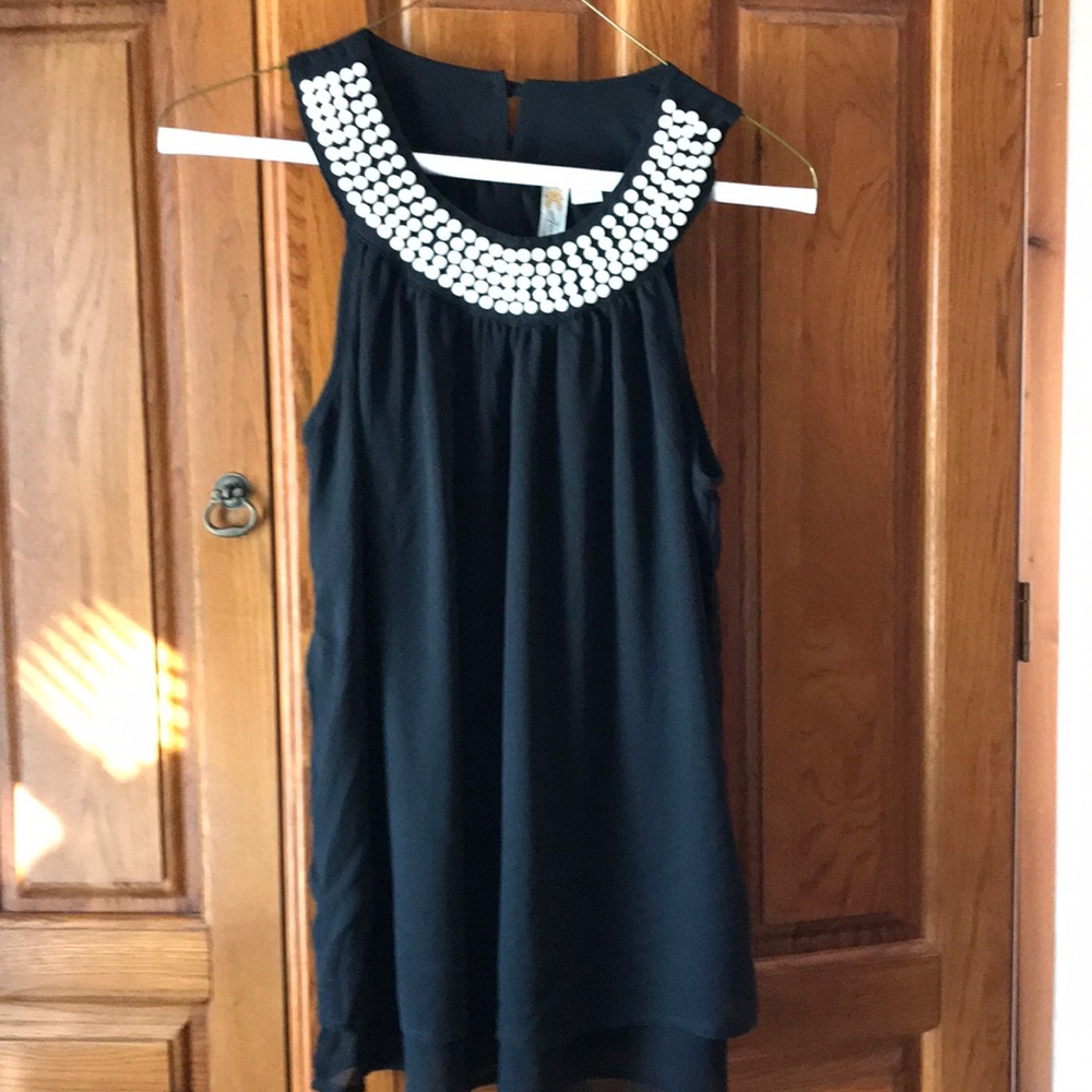 Pearl trimmed chiffon sleeveless top